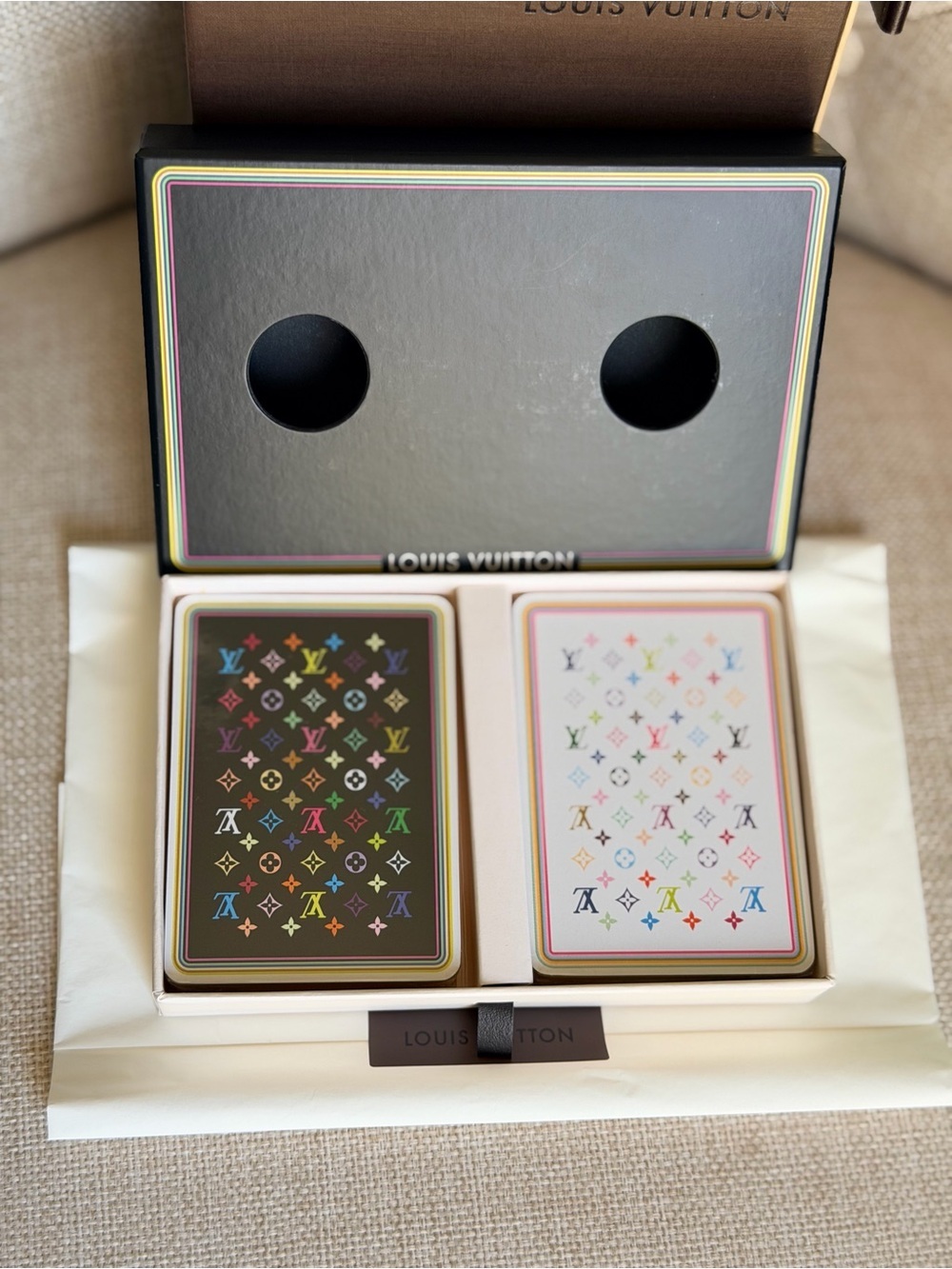 Louis Vuitton MURAKAMI 2004 GWP VIP Playing Multicolor Card Set Collectors Piece - Picture 2 of 14